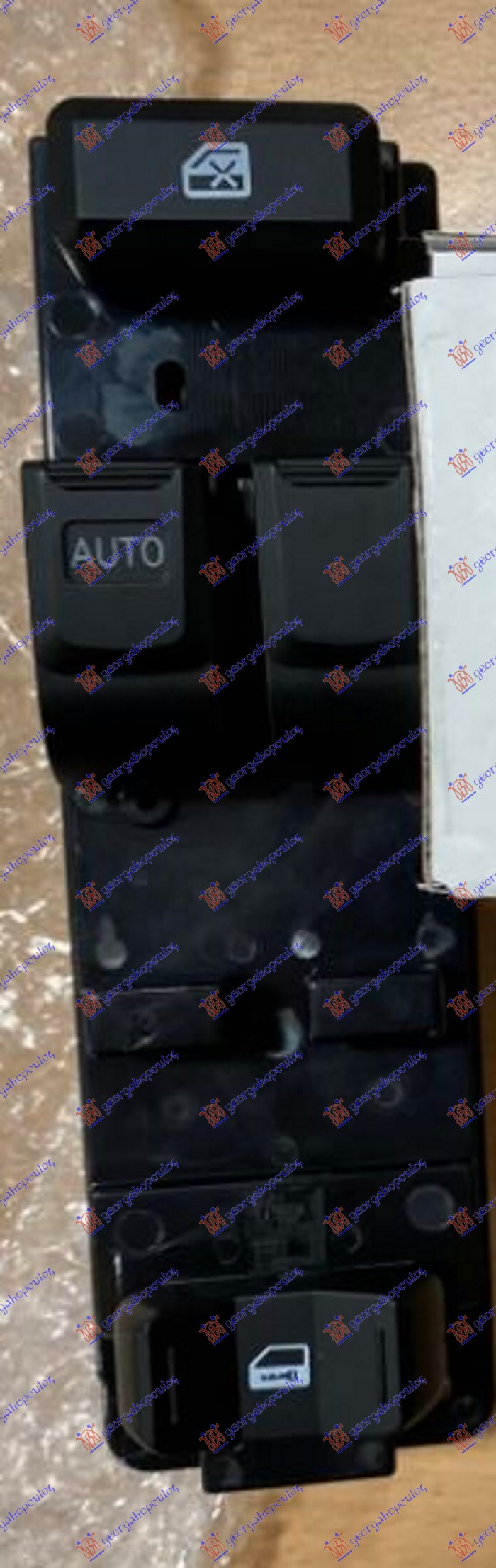 Isuzu p/u d-max 2002-2007 (tfr/tfs) PREKIDAC U PREDNJIM VRATIMA (2 TASTERA) (8+14 PIN)