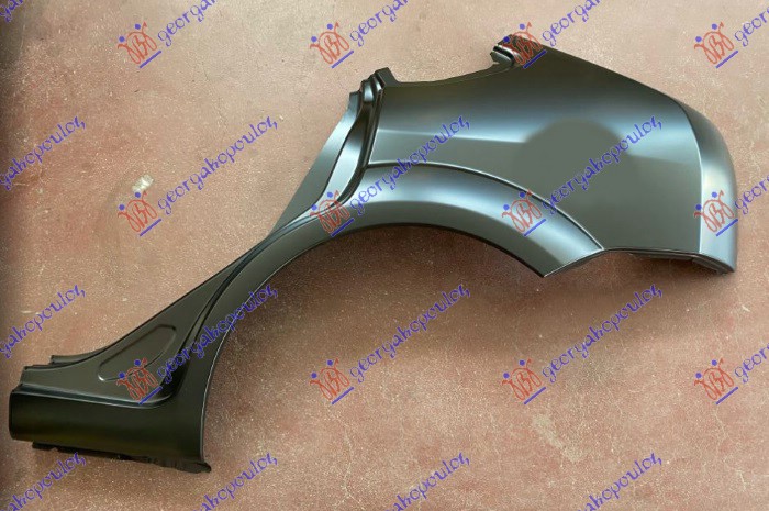 Ford focus 04-08 ZADNJI BLATOBRAN 5 VRATA