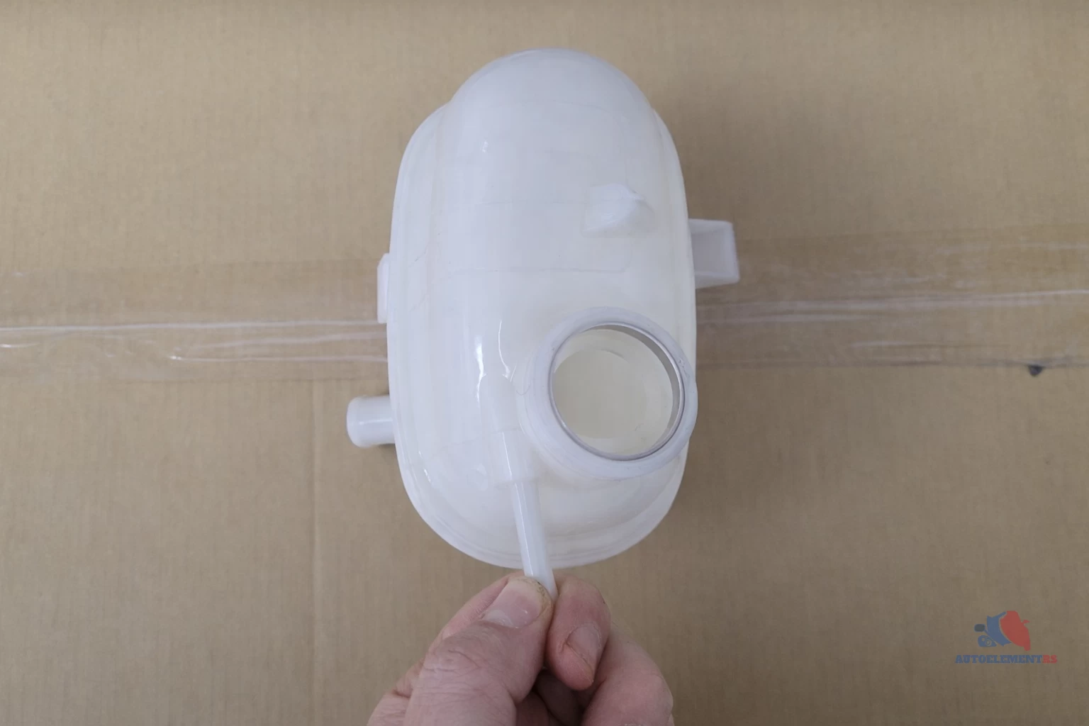 POSUDA ZA ANTIFRIZ (1.1/1.2/1.4 BENZIN)