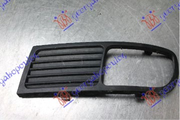 Seat cordoba 97-98 RESETKA U BRANIKU SA MAGLENKOM