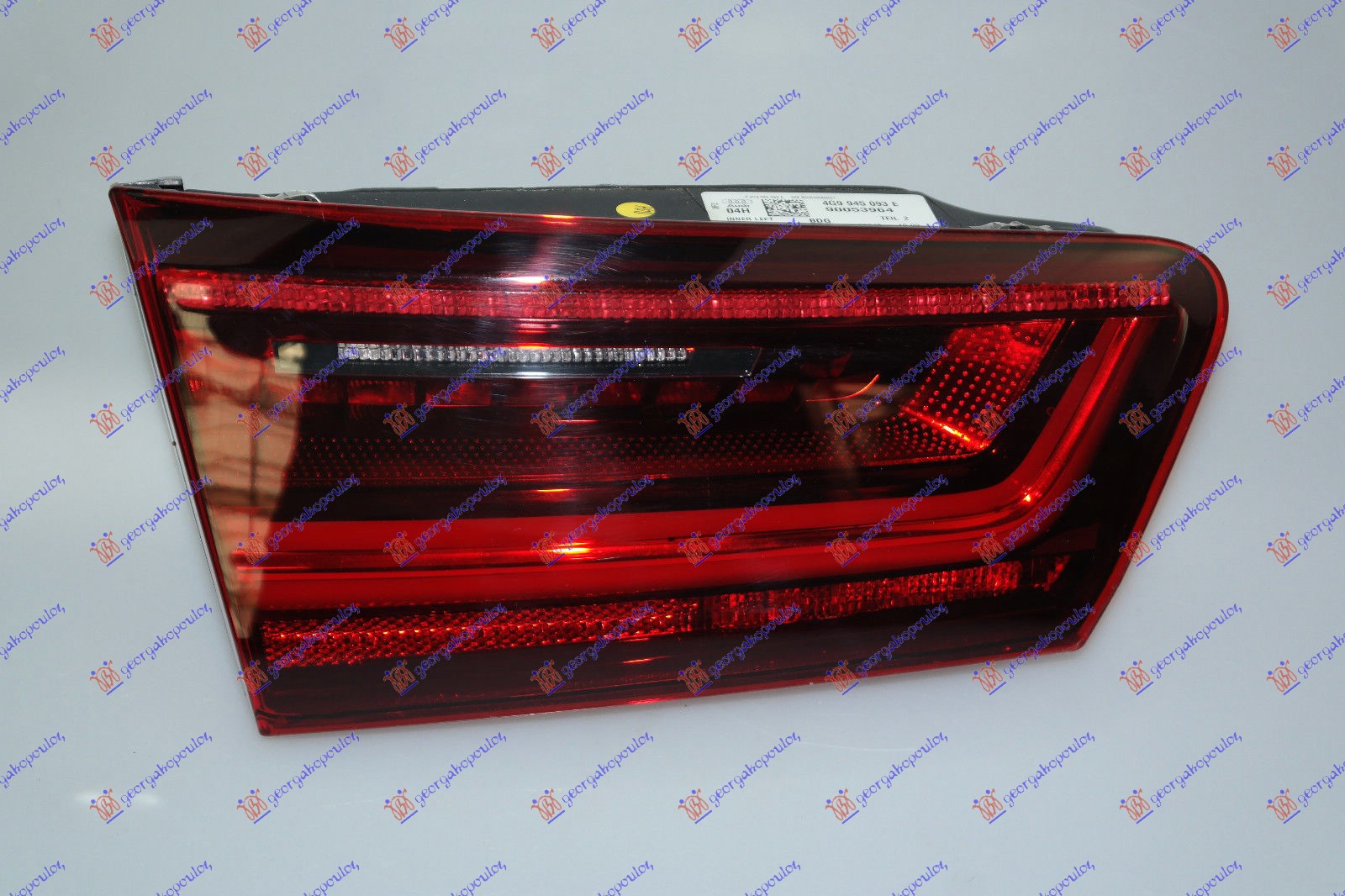 Audi a6 14-18 STOP LAMPA UNUTRASNJA LED KARAV.(VALEO)