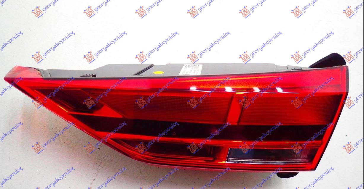 Audi q3 18- STOP LAMPA UNUTRASNJA LED(ULO)