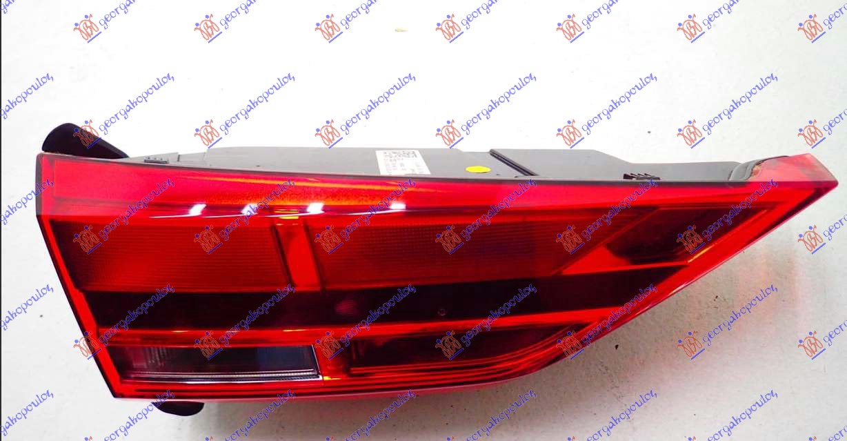 Audi q3 18- STOP LAMPA UNUTRASNJA LED(ULO)