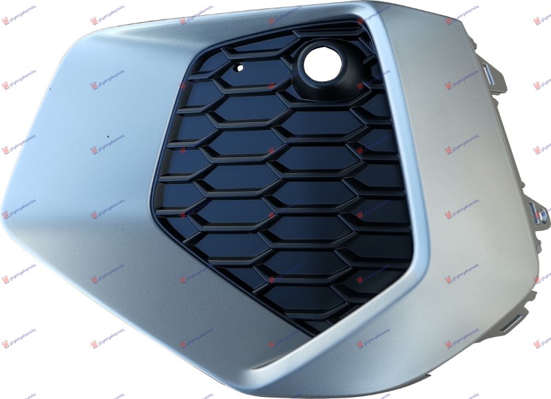 Audi a3 2020-2024 (8ys/8ym) RESETKA PREDNJEG BRANIKA CRNA (SREBRNA LAJSNA) (1 PDC SENZOR)