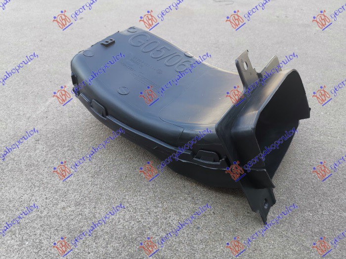 Bmw x5 2018-2023 (g05) USMERIVAC VAZDUHA UNUTRASNJI ZADNJI DEO PLASTICNI (ZA KOCNICU)