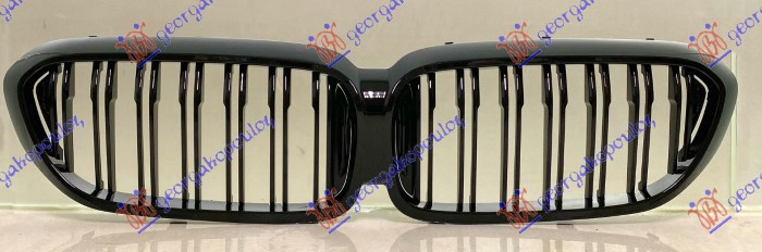Bmw series 5 2016-2020 (g30/g31) PVC MASKA SJAJ-CRNA (M-LOOK)