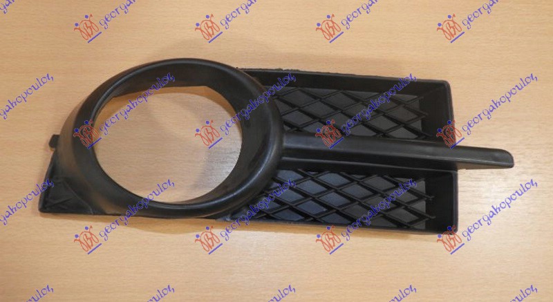 Chevrolet aveo sedan 2007-2012 RESETKA PREDNJEG BRANIKA CRNA (SA MAGLENKOM)