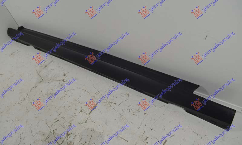 Ford focus 18- LAJSNA VRATA(ROCKER PANEL)