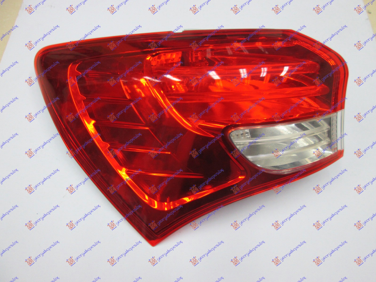 Hyundai ix20 11- STOP LAMPA SPOLJASNJA (DEPO)