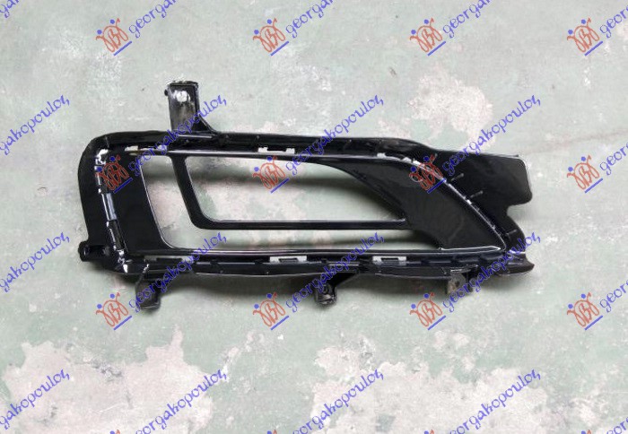 Hyundai tucson ii 2018-2020 (tl/tle) RESETKA PREDNJEG BRANIKA (SA MAGLENKOM) (LED DNEVNO SVETLO)