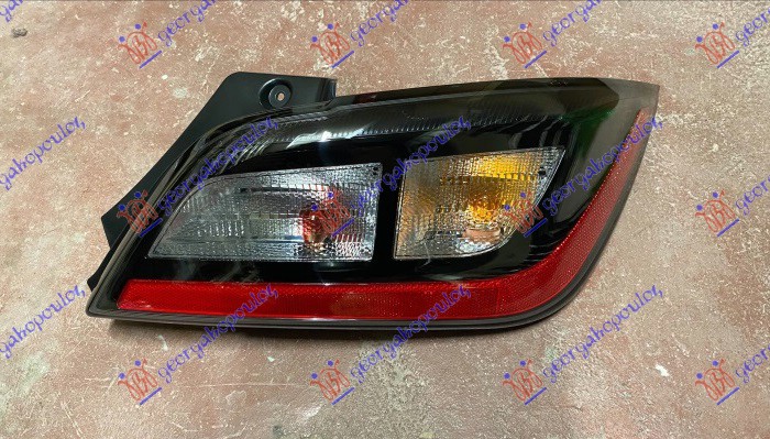 Hyundai kona 20-23 STOP LAMPA DONJA (DO BRANIKA) (O)