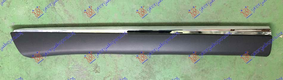 Lexus rx 2009-2012 (l1) LAJSNA PREDNJIH VRATA (SA HROM LAJSNOM) (nije lajsna prozora)