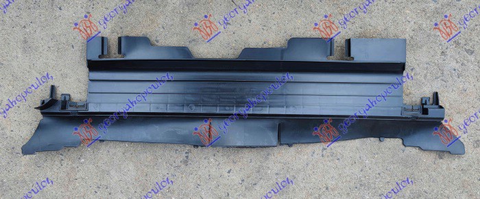 Mercedes e class (w213) 16-20 POKLOPAC HLADNJAKA DONJI PLASTICNI