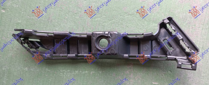 Mercedes e class (w213) 16-20 NOSAC ZADNJEG BRANIKA GORNJI PLAST.