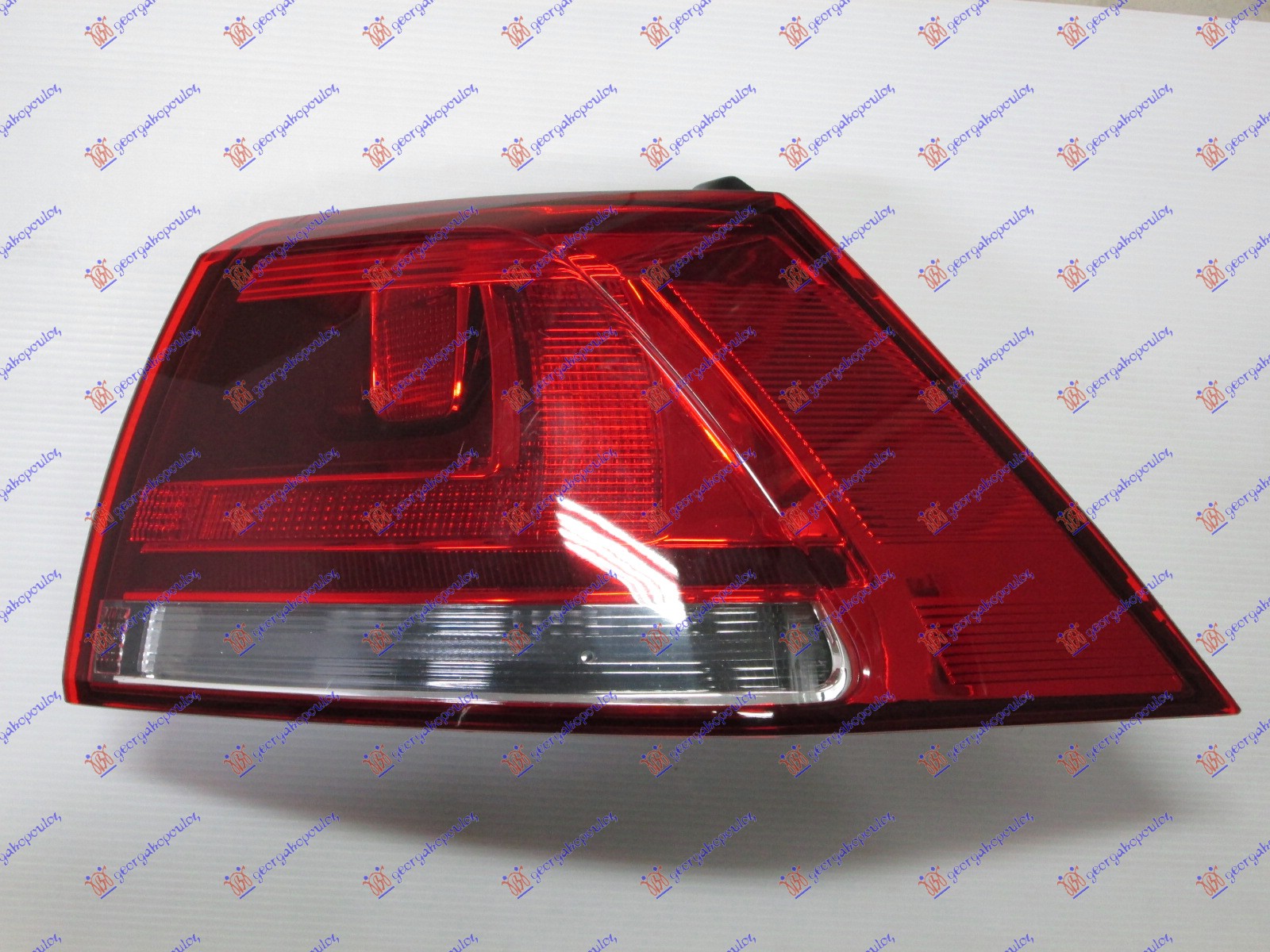 Vw golf vii 13-16 STOP LAMPA SPOLJASNJA (DEPO)